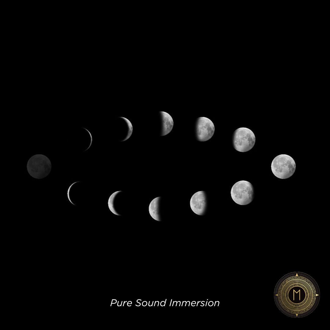 Symbolika księżyca w transformacji osobistej - okładka Księżycowe Kody